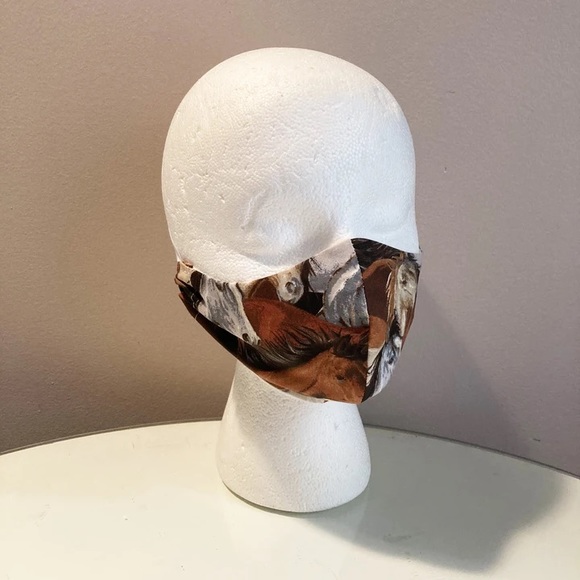 Vintage Wild Horse Pony Print Face Mask - Picture 4 of 6